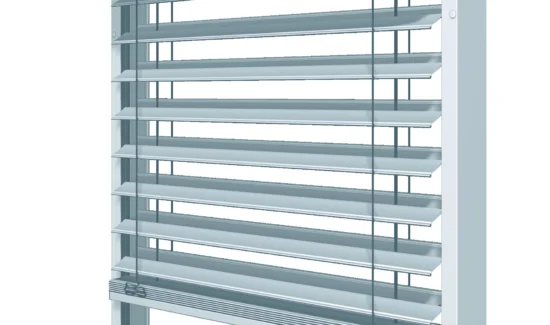 Moderne Außenjalousie in Weiß